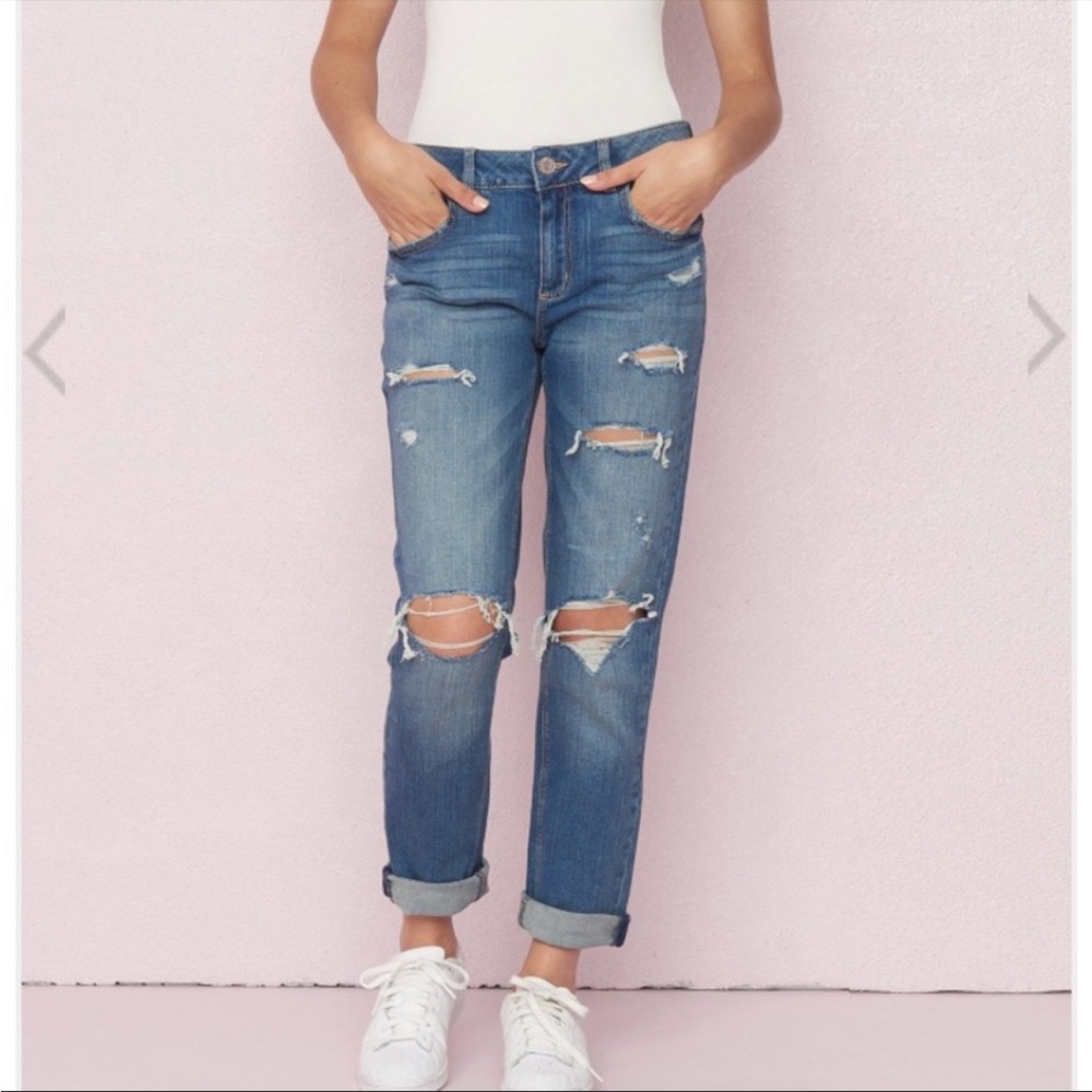 Garage Distressed Girlfriend Jean